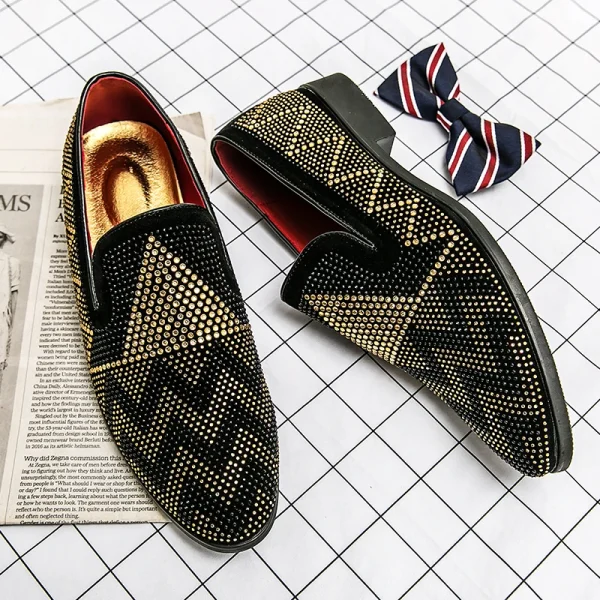 Men's Pointed Toe Embroidery Rhinestone Flat Shoes for Weddings - Image 2