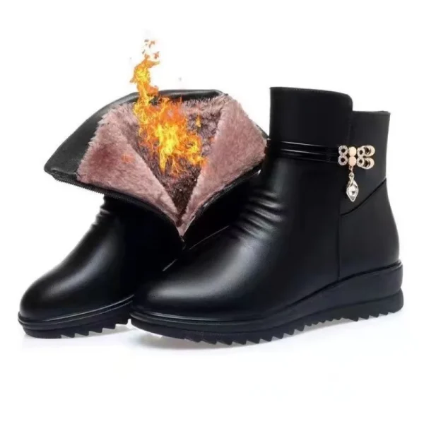 Winter Leather Women's Snow Boots with Thick Wool Lining for Comfort - Image 5