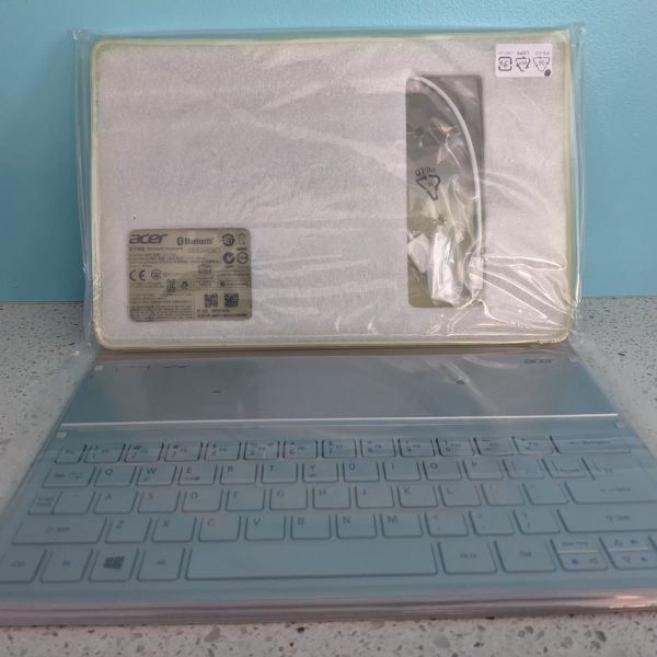 NEW ACER ICONIA W700 W700P CASE WITH KEYBOARD - Image 1